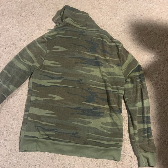 Women’s Aviator Nation size medium camouflage sweatshirt. Great condition! - Picture 6 of 6